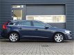 Volvo V60 - 2.0 D4 Momentum | Business Pack Connect | 17 inch | 1e eigenaar | Dealeronderhouden | - 1 - Thumbnail