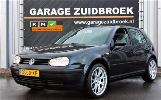 Volkswagen Golf - 1.6 16V Comf.line * 76.329 km * AIRCO ZWART 4-DEURS - 1