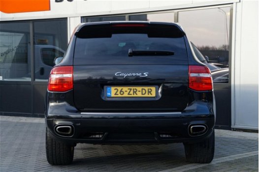 Porsche Cayenne - 4.8 S Navigatie | Cruisecontrol | Climatronic | stoelverwarming | dealer onderhoud - 1