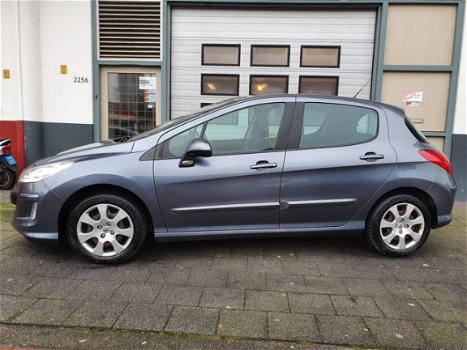 Peugeot 308 - 1.6 VTi Blue Lease Executive 5drs Airco CrusCtr Trekhaak Nw APk - 1