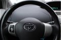 Toyota Yaris - 1.3 5 DEURS AUTOMAAT AIRCO TREKHAAK - 1 - Thumbnail