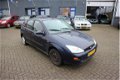 Ford Focus - 1.4-16V Trend BUDGET PRIJS / APK GELDIG / LEES TEKST - 1 - Thumbnail