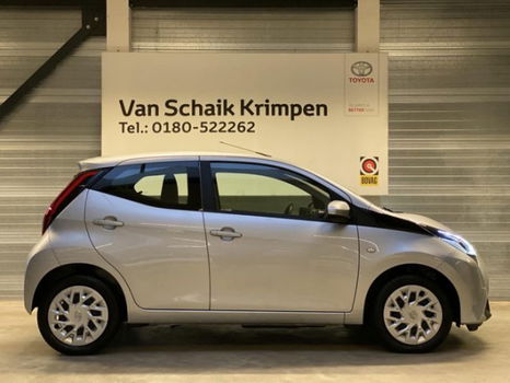 Toyota Aygo - 1.0 VVT-i x-play - 1