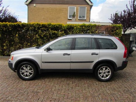 Volvo XC90 - 2.4 D5 GEARTRONIC 7 PERSOONS - 1