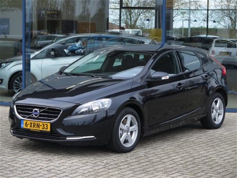 Volvo V40 - 2.0 D4 190 PK Business | NAVI | CRUISE | CLIMATE | BLUETOOTH - 1