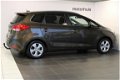 Kia Carens - 1.6 | BusinessPack 7 Personen | Navigatie | Airco | Parkeer camera - 1 - Thumbnail