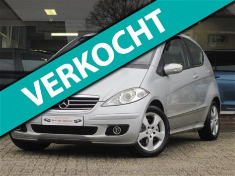 Mercedes-Benz A-klasse - 200 Avantgarde 136PK Panorama/Airco/Leder/MTF-stuur Dealer OH/Zeer netjes - 1