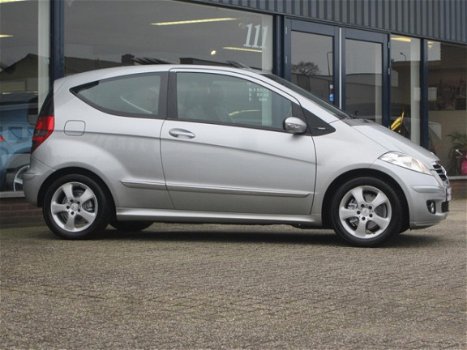 Mercedes-Benz A-klasse - 200 Avantgarde 136PK Panorama/Airco/Leder/MTF-stuur Dealer OH/Zeer netjes - 1