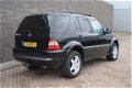 Mercedes-Benz M-klasse - ML 430 AMG uitvoering breedset leuke auto Youngtimer - 1 - Thumbnail