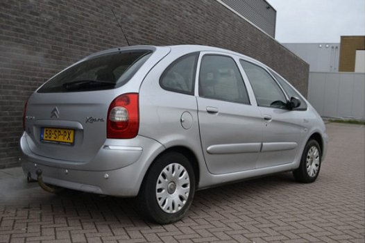 Citroën Xsara Picasso - 2.0i-16V Caractère - 1