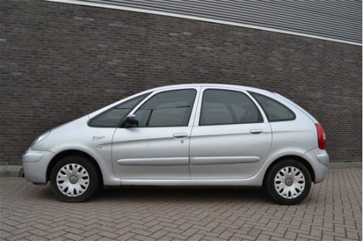 Citroën Xsara Picasso - 2.0i-16V Caractère - 1