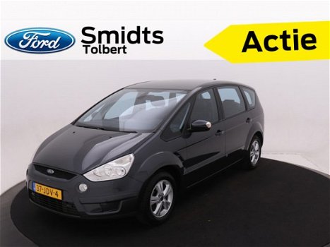 Ford S-Max - 2.0 145PK Titanium Navigatie | PDC | Voorruitverwarring | Dealeronderhouden - 1