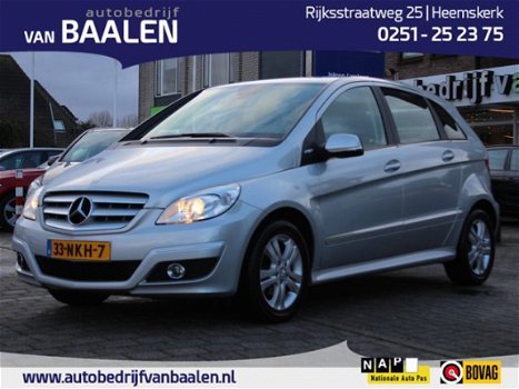 Mercedes-Benz B-klasse - 160 BUSIN CLASS NAVI AIRCO CRUISE ORG NL 126000KM - 1