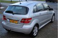 Mercedes-Benz B-klasse - 160 BUSIN CLASS NAVI AIRCO CRUISE ORG NL 126000KM - 1 - Thumbnail