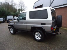 Toyota Land Cruiser - 70 4.2 VX Blind Van FRP Trekhaak Marge