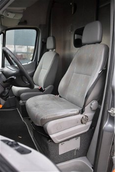 Volkswagen Crafter - 35 2.5 TDI L3H2 - 1