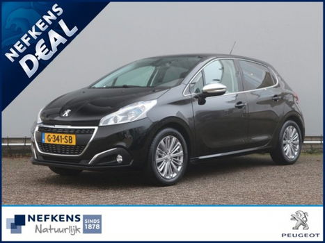 Peugeot 208 - 1.2 82 pk Allure Navigatie / Camera / Regensensor - 1