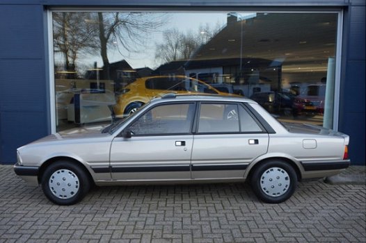 Peugeot 505 - GTI 2.2 Origineel 41000 km 100% in Nieuwstaat - 1