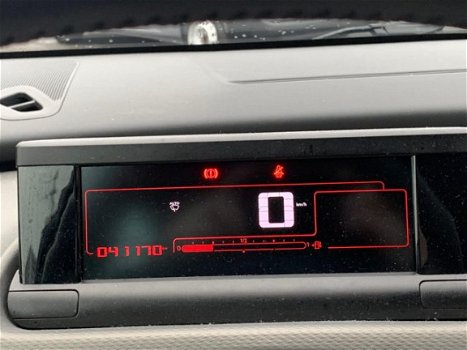 Citroën C4 Cactus - 1.2 PureTech Business Navigatie, Climate control - 1