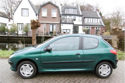 Peugeot 206 - 1.9 XRD UNIEK 1e eigenaar 110.000km NAP Zuinig - 1