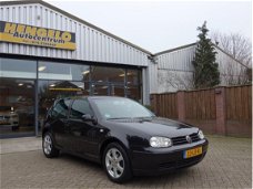 Volkswagen Golf - 1.6-16V Oxford 105 Pk 3 deurs Airco Nap Youngtimer