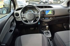 Toyota Yaris - 1.5 Hybrid 100pk Business Plus automaat | Navigatie | Climate control | Cruise contro