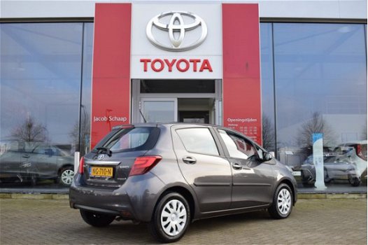 Toyota Yaris - 1.5 Hybrid 100pk Business Plus automaat | Navigatie | Climate control | Cruise contro - 1