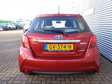 Toyota Yaris - 1.5 HYBRID NAVI/LM/AIRCO 29.000 KM RUESINK OUTLETPRIJS - 1