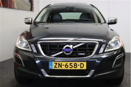 Volvo XC60 - 2.4 D5 AWD R-Design LEDER CRUISE CONTROL PANORAMA SCHUIF/KANTEL DAK AFN. TREKHAAK ZEER - 1