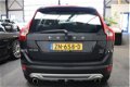 Volvo XC60 - 2.4 D5 AWD R-Design LEDER CRUISE CONTROL PANORAMA SCHUIF/KANTEL DAK AFN. TREKHAAK ZEER - 1 - Thumbnail