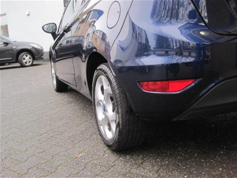 Ford Fiesta - 1.6 Titanium Org. NL-auto met NAP km.historie|Airco|Zeer nette auto - 1