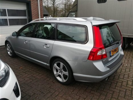 Volvo V70 - 2.0T R-Design Navi/Ecc/Leer - 1