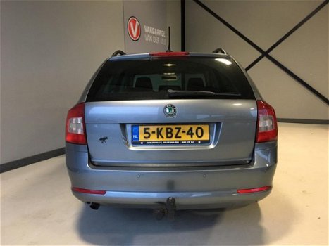 Skoda Octavia Combi - 1.6 TDI Greentech Arctic Navigatie, Airco, Cruise control, Pdc - 1