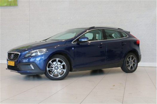 Volvo V40 Cross Country - 1.6 T4 Ocean Race * Zeer complete & unieke Cross Country / Navi / leder / - 1