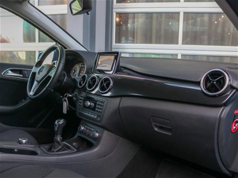 Mercedes-Benz B-klasse - B 180 Sport Tourer | Trekhaak | Navigatie | Climate Control - 1