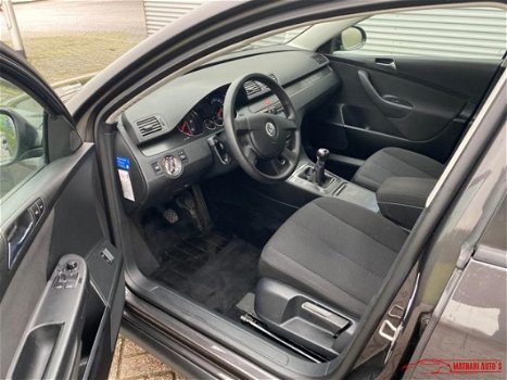 Volkswagen Passat - 2.0 TDI - 1