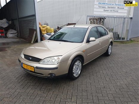 Ford Mondeo - 2.0-16V Trend - 1