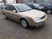 Ford Mondeo - 2.0-16V Trend - 1 - Thumbnail