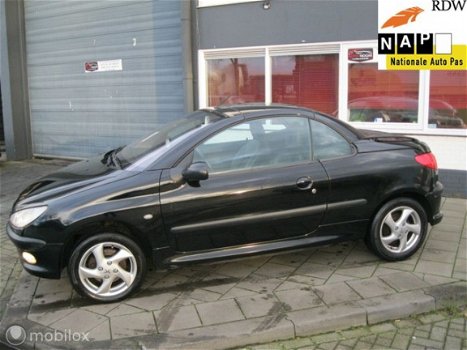 Peugeot 206 CC - 1.6-16V AUTOMAAT AIRCO/ECC/LEDER APK 2-2021 ✔️ - 1