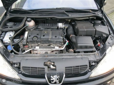 Peugeot 206 CC - 1.6-16V AUTOMAAT AIRCO/ECC/LEDER APK 2-2021 ✔️ - 1