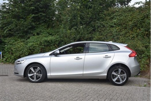 Volvo V40 - 2.0 T3 152PK Nordic+ - 1