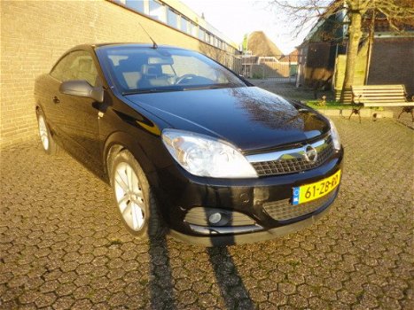 Opel Astra TwinTop - 1.8-16V Cabrio PDC , ECC , Haak - 1