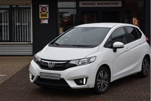 Honda Jazz - 1.3 i-VTEC Elegance 102 pk climate ctr cruise ctr Achteruitrijcamera LED dagrijverlicht - 1