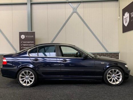 BMW 3-serie - 320i Executive 6-Cilinder 170PK Leder M-Velgen NAP Rijklaar - 1