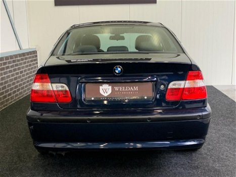 BMW 3-serie - 320i Executive 6-Cilinder 170PK Leder M-Velgen NAP Rijklaar - 1