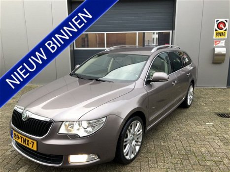 Skoda Superb Combi - 1.8 TSI DSG Elegance Business Line - 1