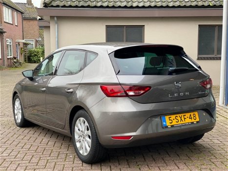 Seat Leon - 1.6 TDI Limited Edition III Clima Cruise Navi Parksens NAP Dealer Onderhouden - 1