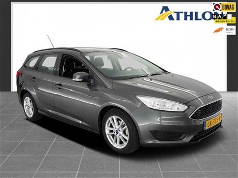 Ford Focus Wagon - 1.5 TDCI Trend Edition Navigatie, Pdc, Airco, Lv - 1