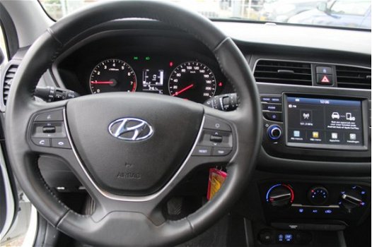 Hyundai i20 - 1.0 T-GDI CarPlay navi, achteruitrijcamera - 1