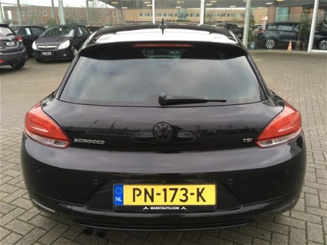 Volkswagen Scirocco - 1.4 TSI Highline Navi Parkeersensoren Bluetooth - 1